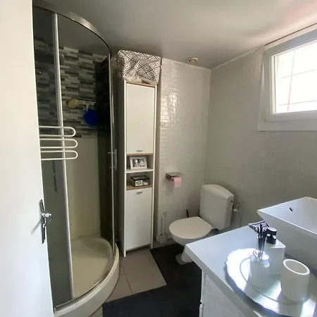 Homestay Privee Chez Maison Magnifique A 20 Min Cdg Sevran